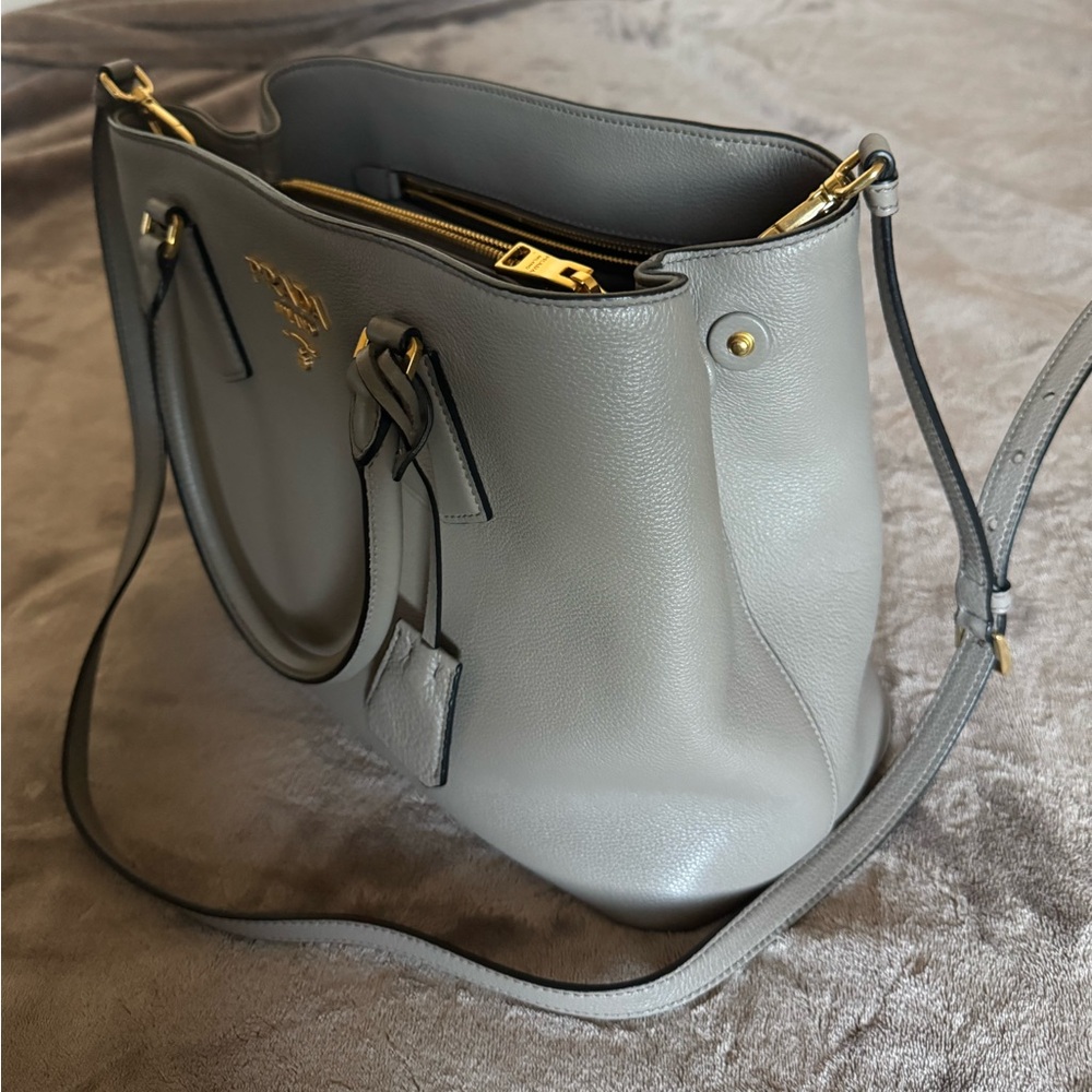 Prada Vitello Daino - Picture 4 of 13